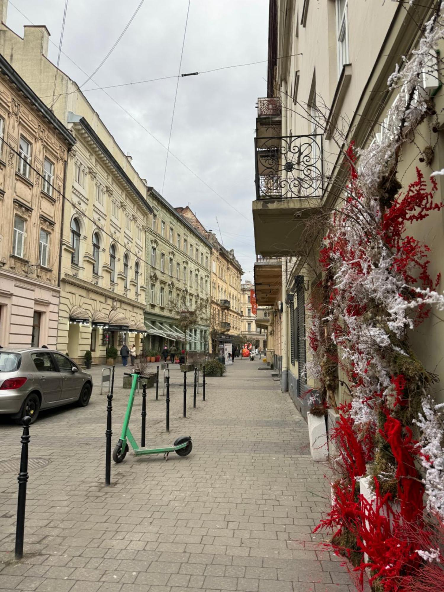 Art Studio Near Opera Theatre Lviv Luaran gambar